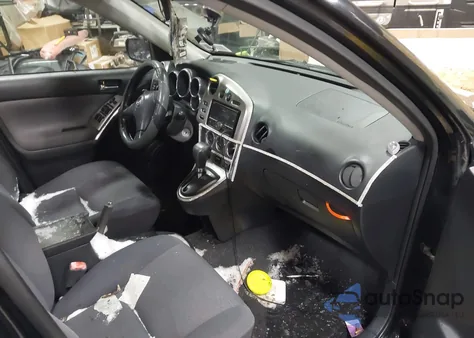 2004 Toyota Matrix Xr z USA, uszkodzony, nr VIN 2T1LR38E24C266314